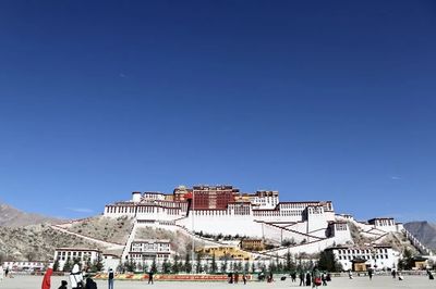 拉萨旅游业启动新引擎 旅行社服务网点创新招徕模式